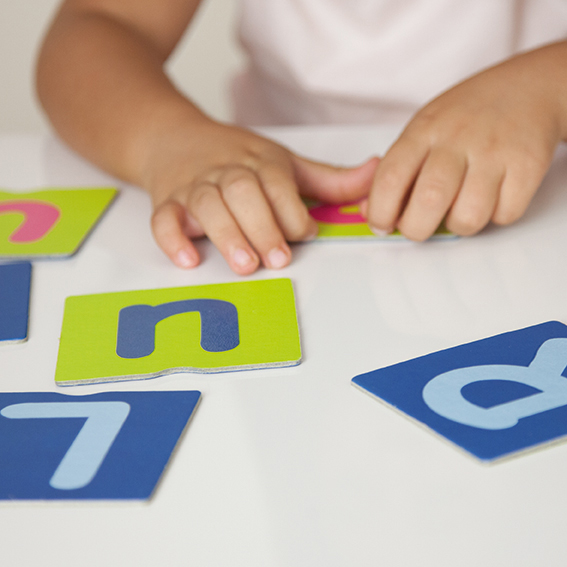 Tactile letter cards with punctuation signs