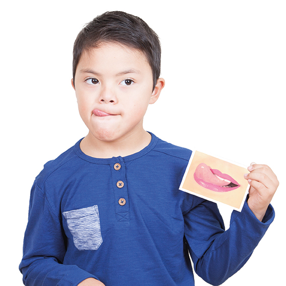 Logo-bits cards for oral motor speech therapy