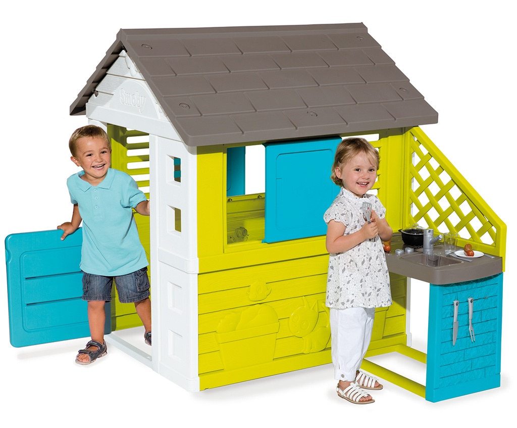 Pretty Playhouse & Kitchen