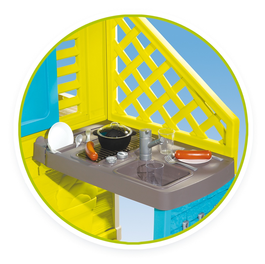 Pretty Playhouse & Kitchen