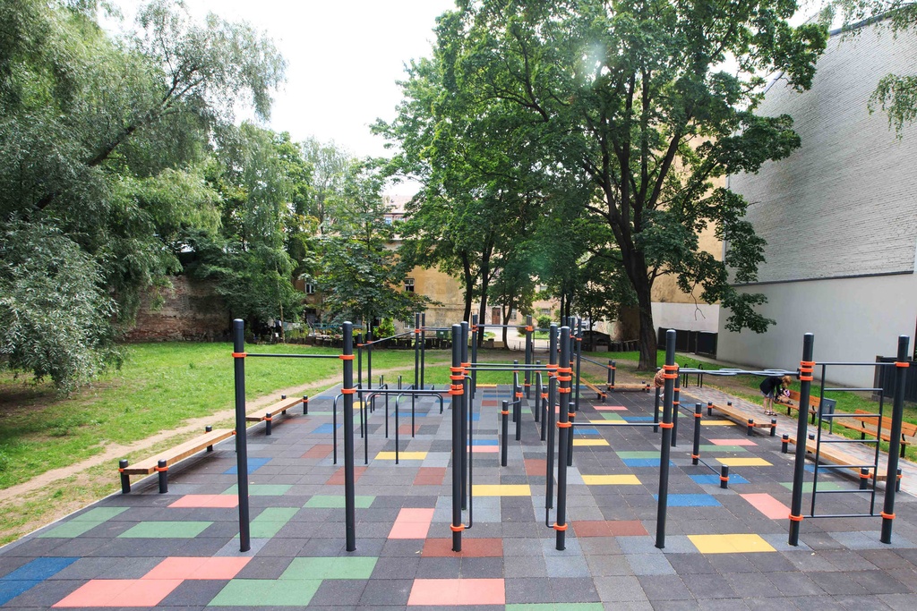 SAFETY MAT HALF 50X25X3CM GREEN